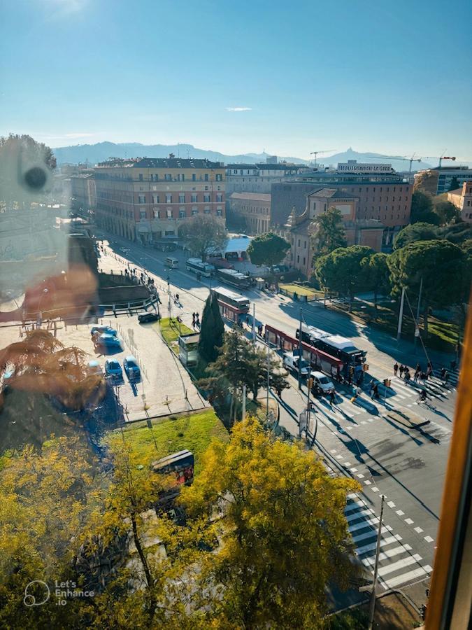 Central Station Suite Bologna Esterno foto