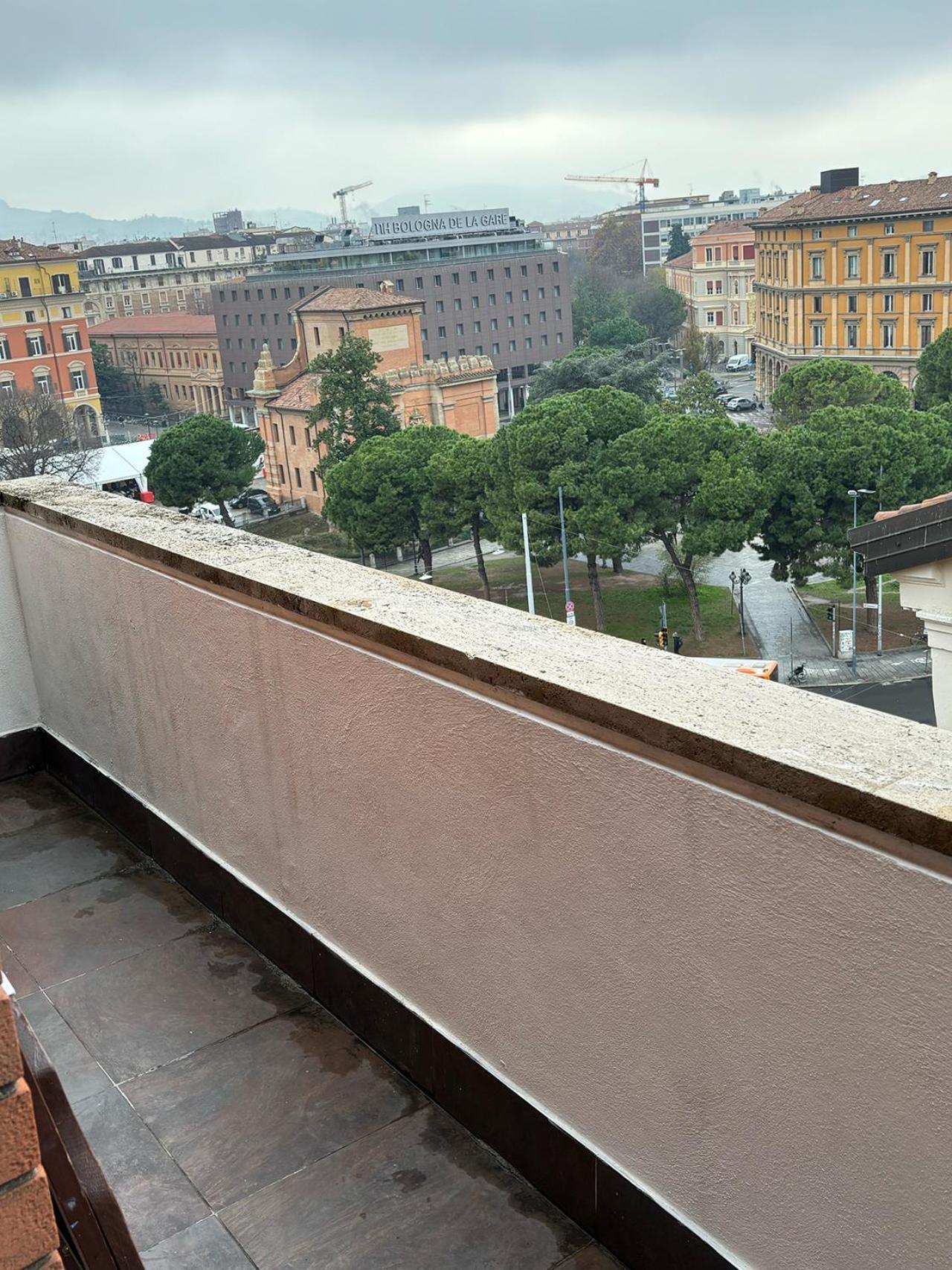 Central Station Suite Bologna Esterno foto
